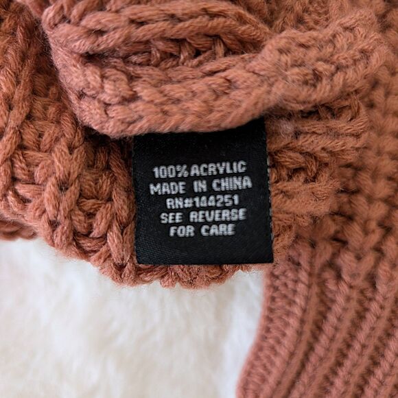 Moon & Madison Rib Knit Cowl Neck Rust Color Chunky Sweater - Picture 7 of 7